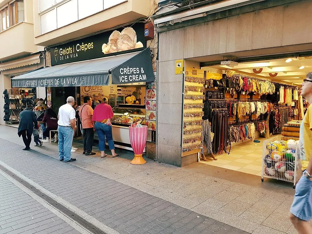 Manuela Beach City Lloret de Mar